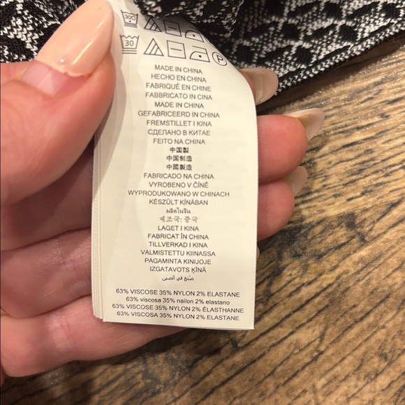 MICHAEL Michael Kors Black and White Textured Dress - Picture 15 of 15